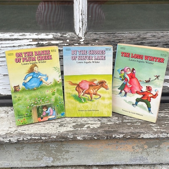 Paperback Books Laura Ingalls Wilder Set Of 3 Little House #4 #5 #6 - Picture 1 of 8